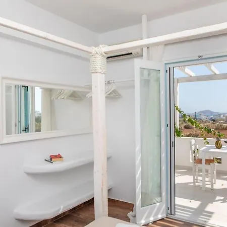 Hrisa Villa Plaka (Naxos)